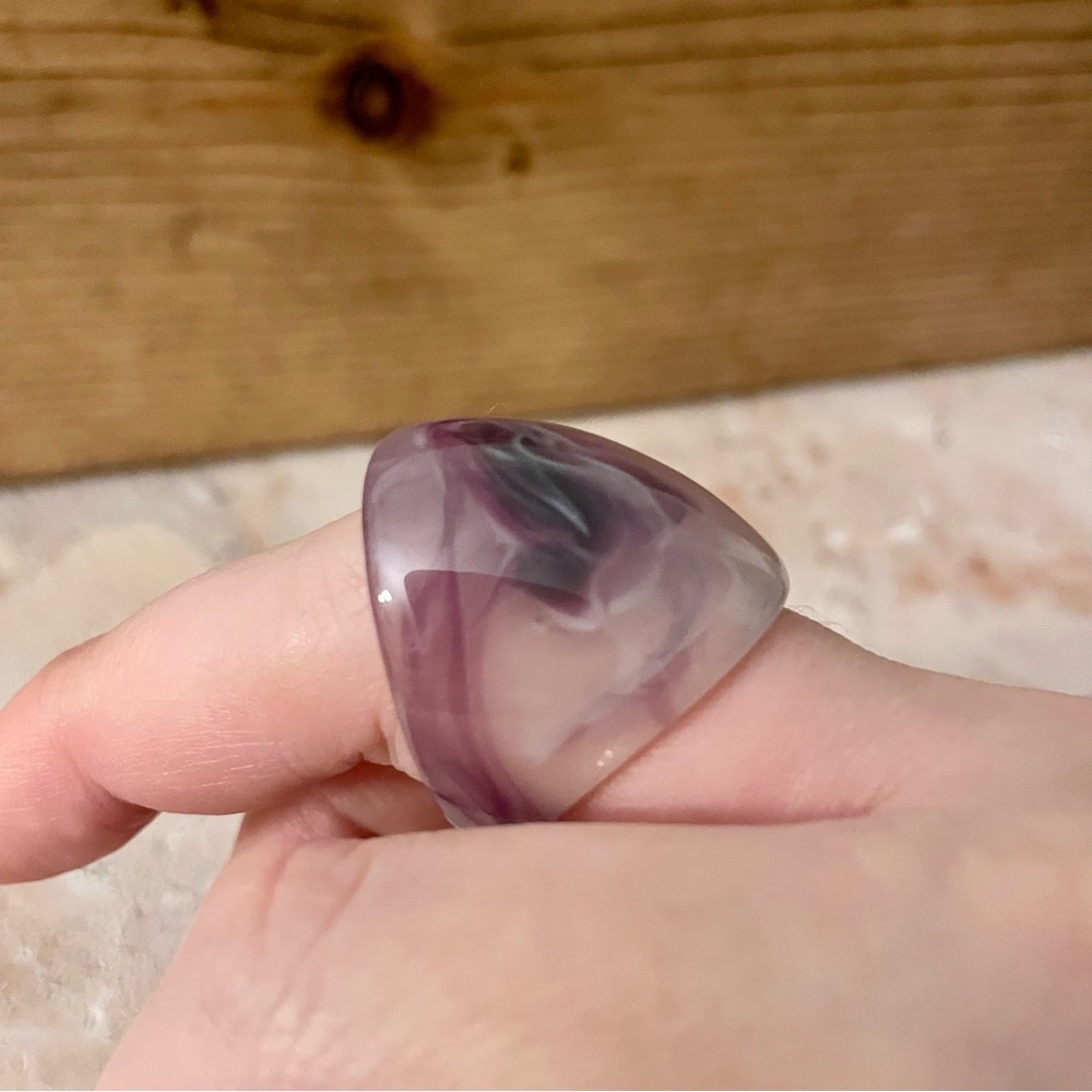 Lavender Purple Swirl Dome Ring, Metal Free Size 8 - Picture 6 of 9
